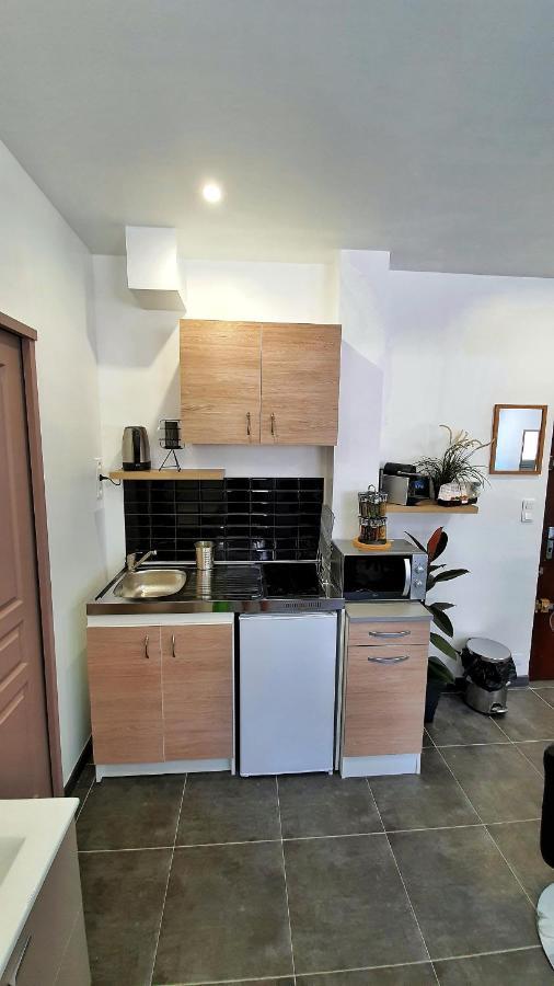 Suite Jacuzzi Privatif Plage Des Catalans Marseille Exteriör bild