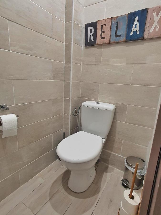 Suite Jacuzzi Privatif Plage Des Catalans Marseille Exteriör bild